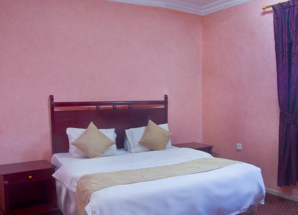Al Farhan Hotel Suites Al Aqiq Riad Exterior foto